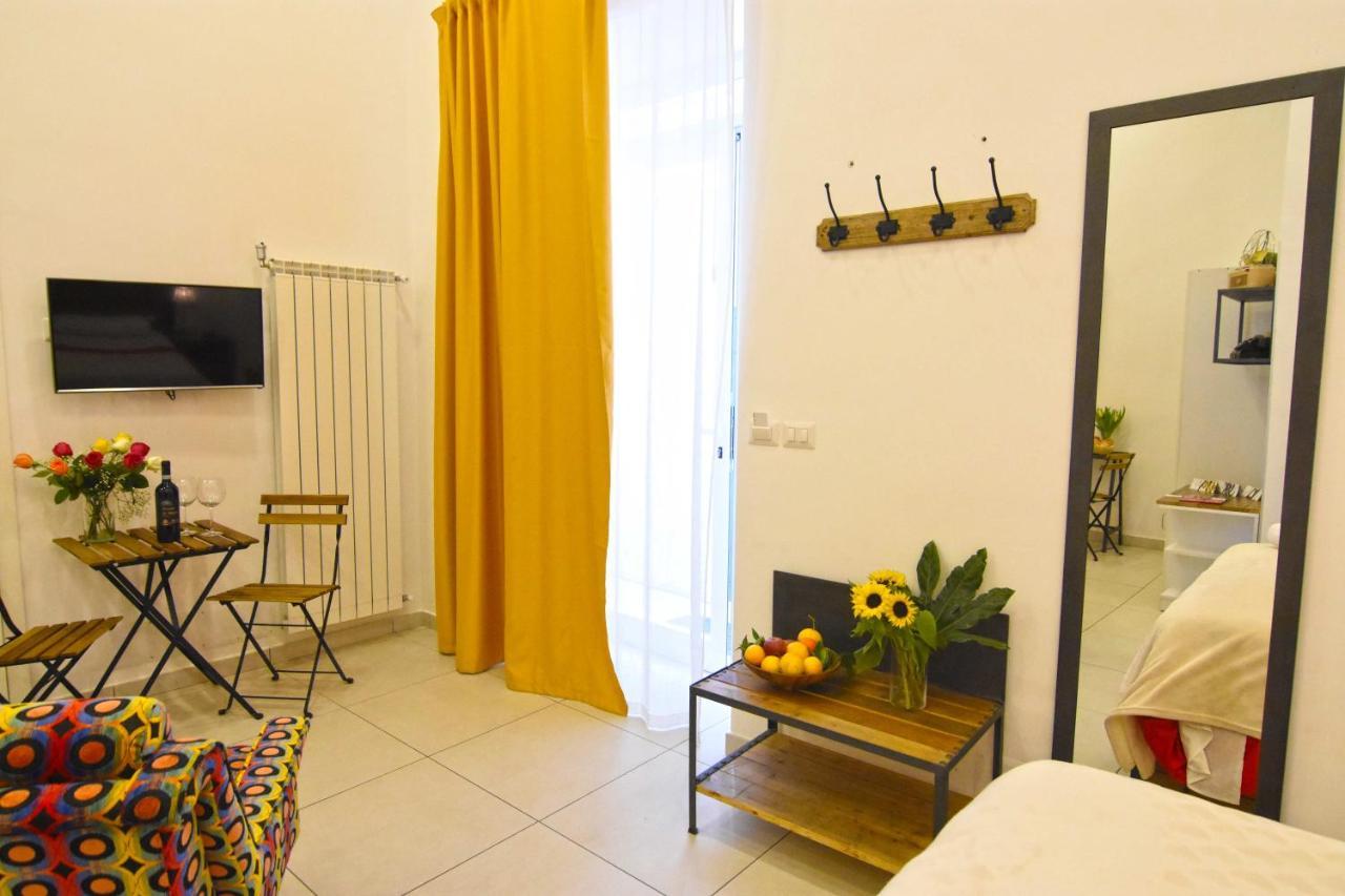 Ninarella Napoli Bed & Breakfast Ngoại thất bức ảnh